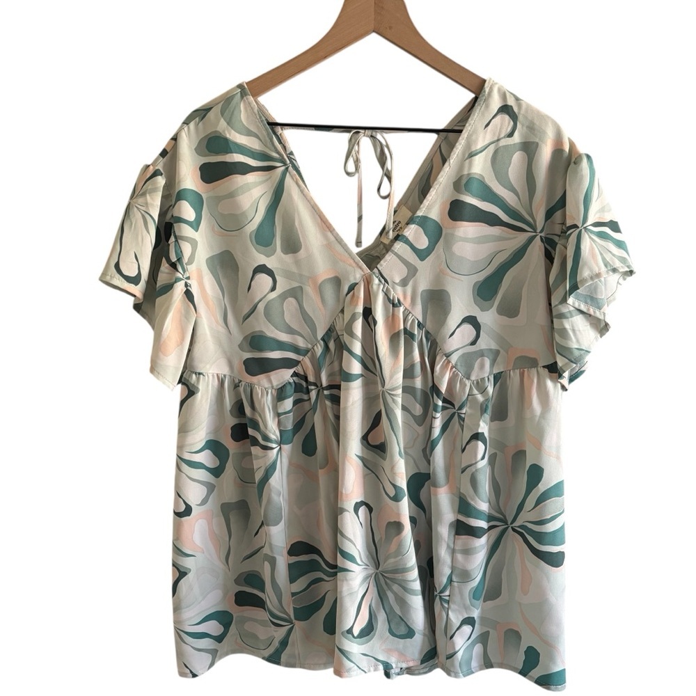 Entro Floral Babydoll Blouse Top M Flutter Sleeves Whimsical Boho Cottagecore